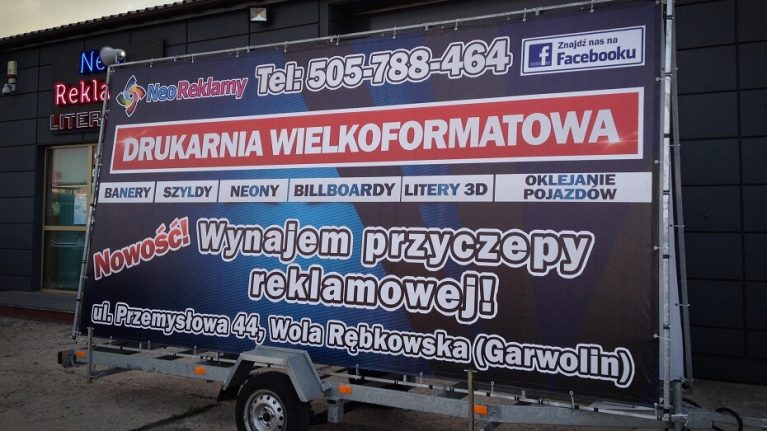 wynajem przyczep reklamowych 12