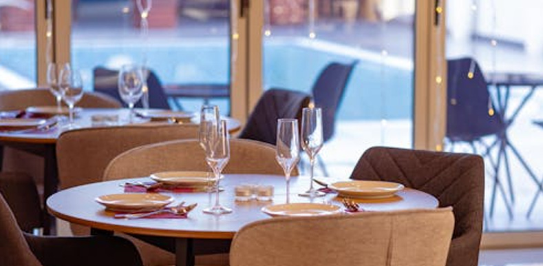 Kasetony reklamowe dla restauracji